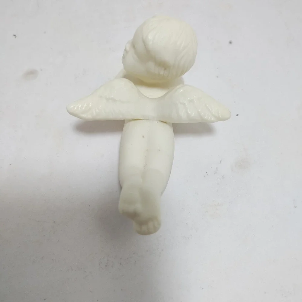 Pair Of Vintage Christmas Angel Candle Climber Huggers Porcelain Set of 2‎ White
